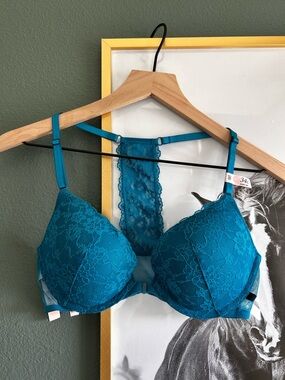 Victoria's Secret NWT Blue Lace Racerback Push-Up Bra 34C